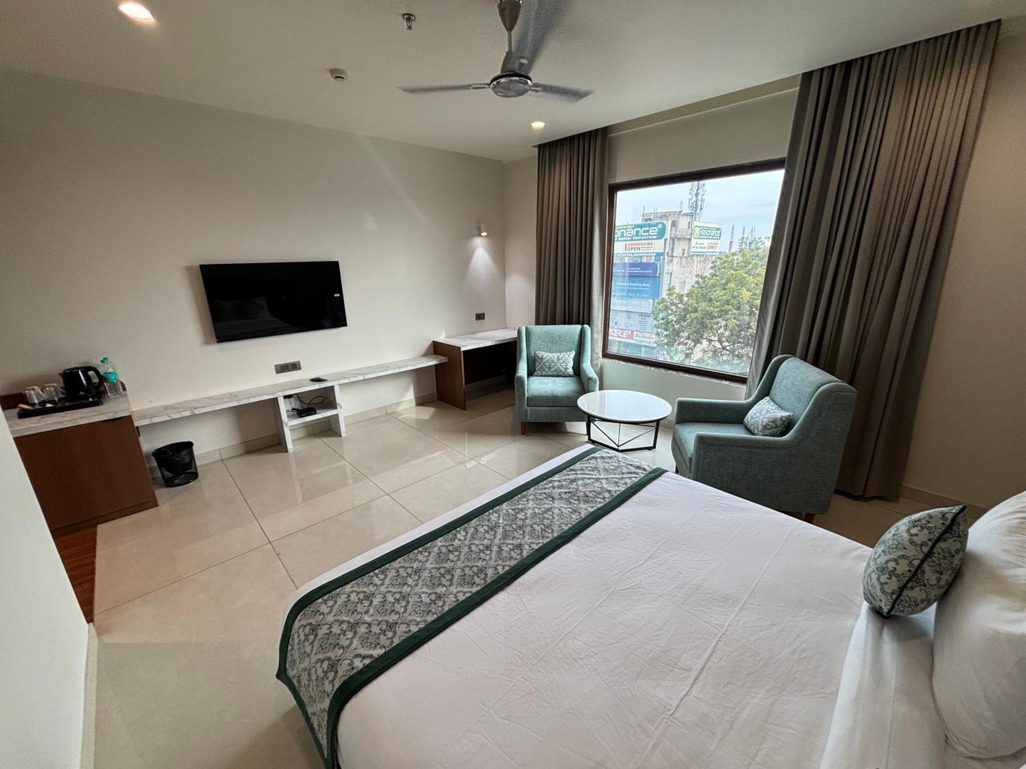 Hotel The Crown Inn Jhunjhunu Luaran gambar