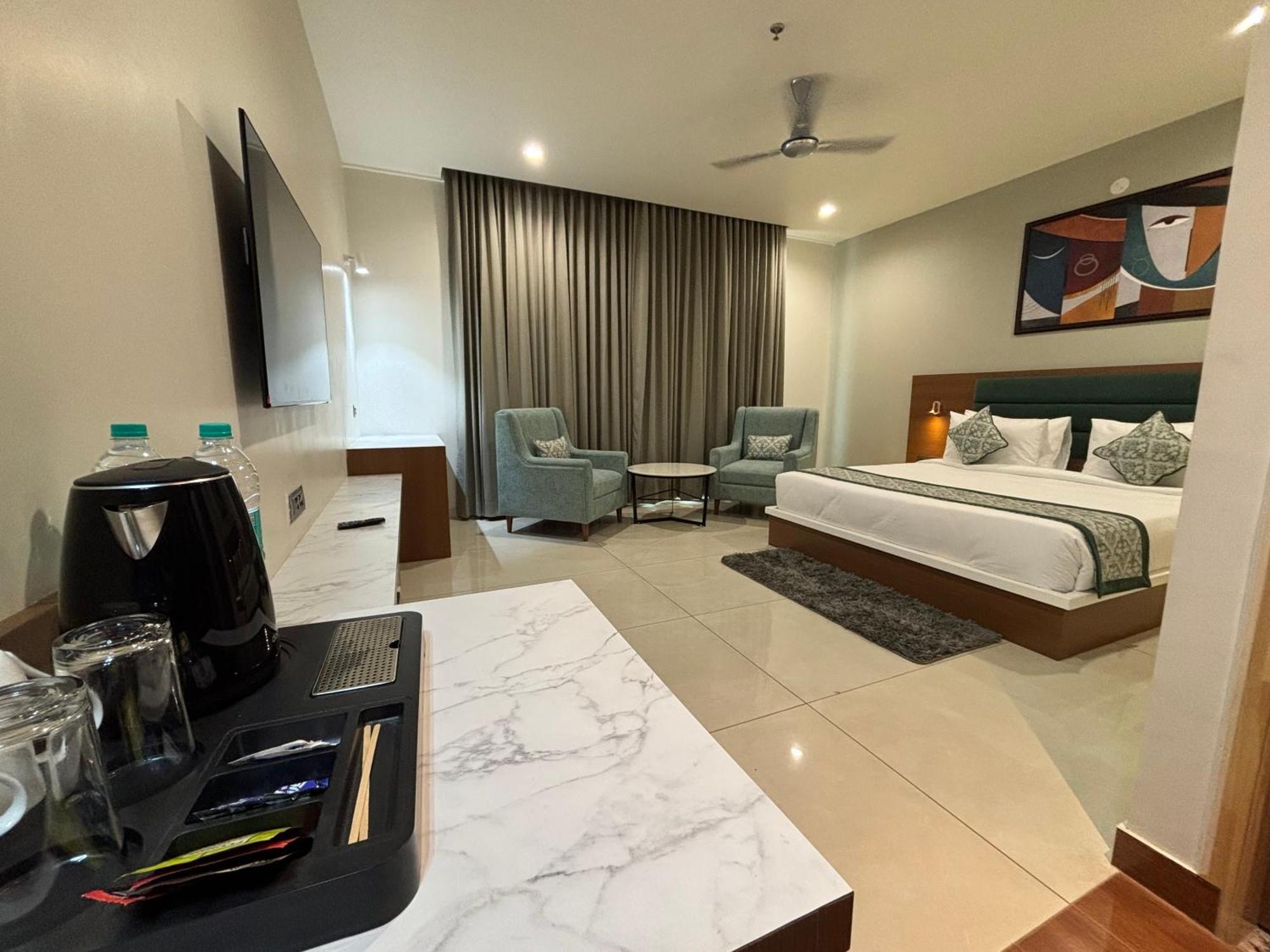 Hotel The Crown Inn Jhunjhunu Luaran gambar
