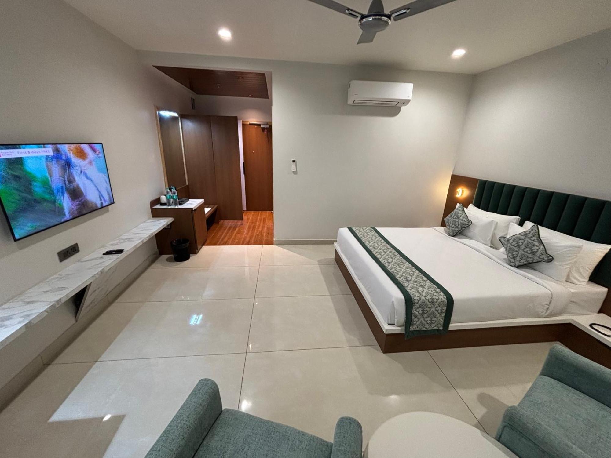 Hotel The Crown Inn Jhunjhunu Luaran gambar